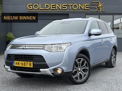 Mitsubishi Outlander - 2.0 PHEV Executive Edition Trekhaak, Schuifdak, Leder, Stoelverw-Koeling, Camera, Navi, Ke