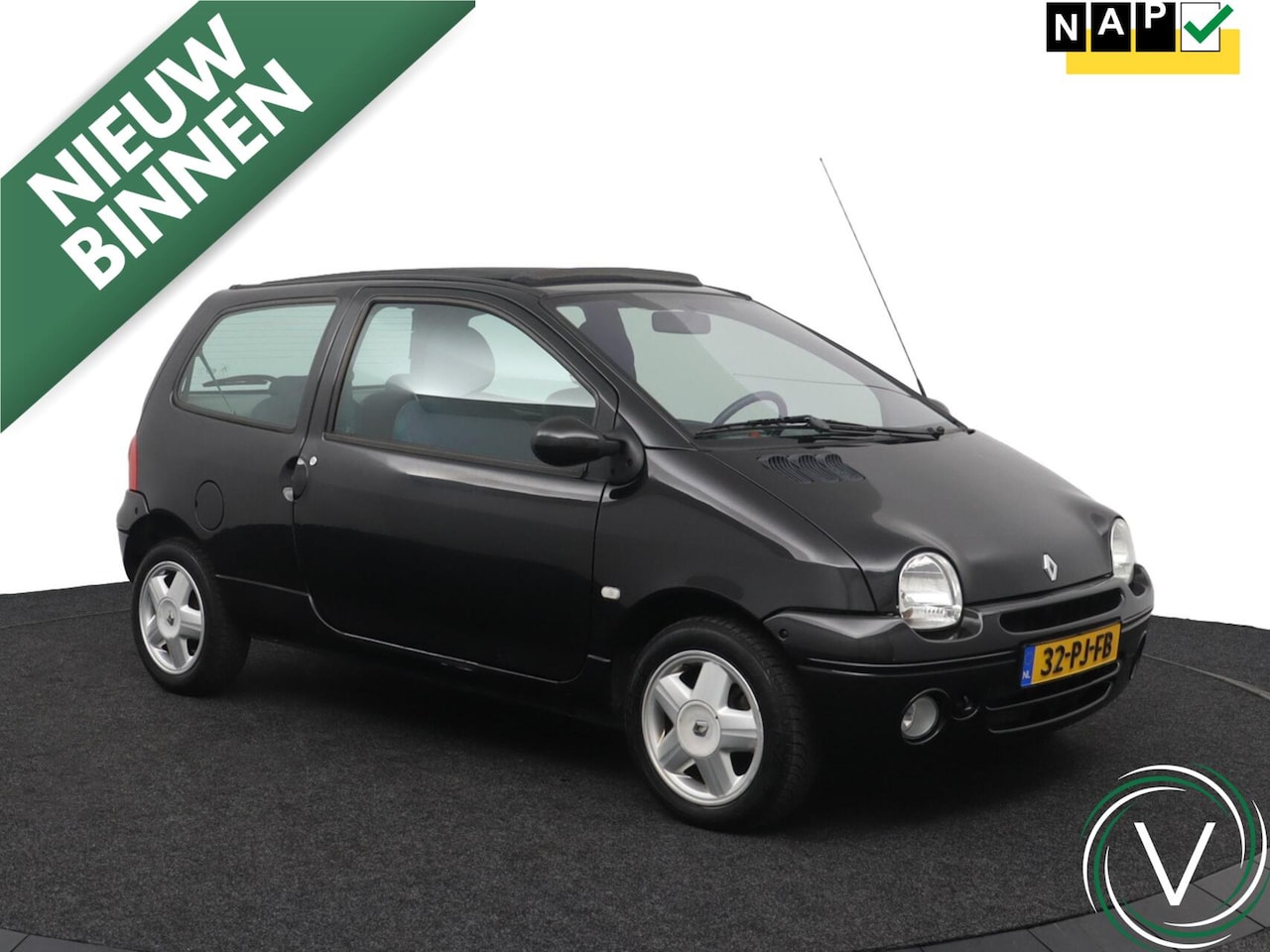 Renault Twingo - 1.2 Dynamique|NAP|APK|Schuifdak|Airco - AutoWereld.nl