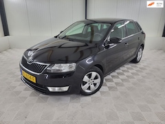 Skoda Rapid Spaceback - 1.2 TSI JOY, Camera, Trekhaak, Panodak, Parkeersensoren