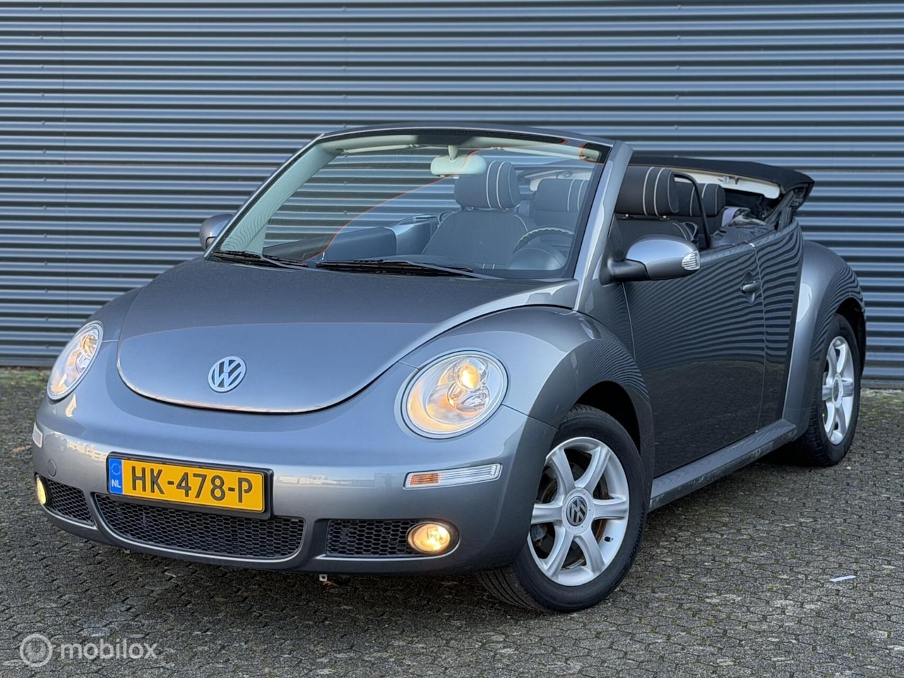 Volkswagen New Beetle Cabriolet - 1.6 Trendline 1.6 Trendline - AutoWereld.nl