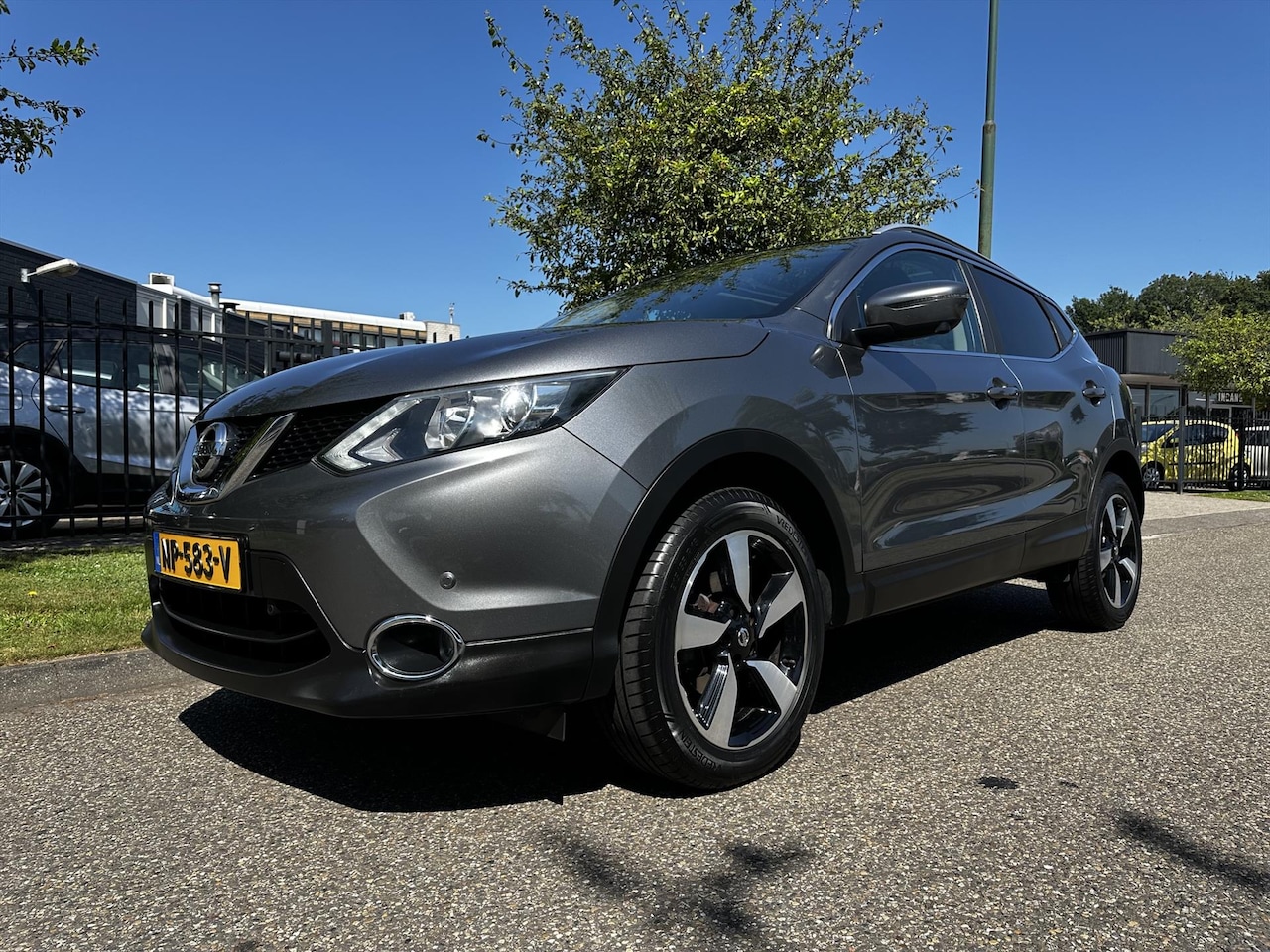 Nissan Qashqai - 1.2 115pk DIG-T N-Connecta Clima Navi LM NL-auto - AutoWereld.nl