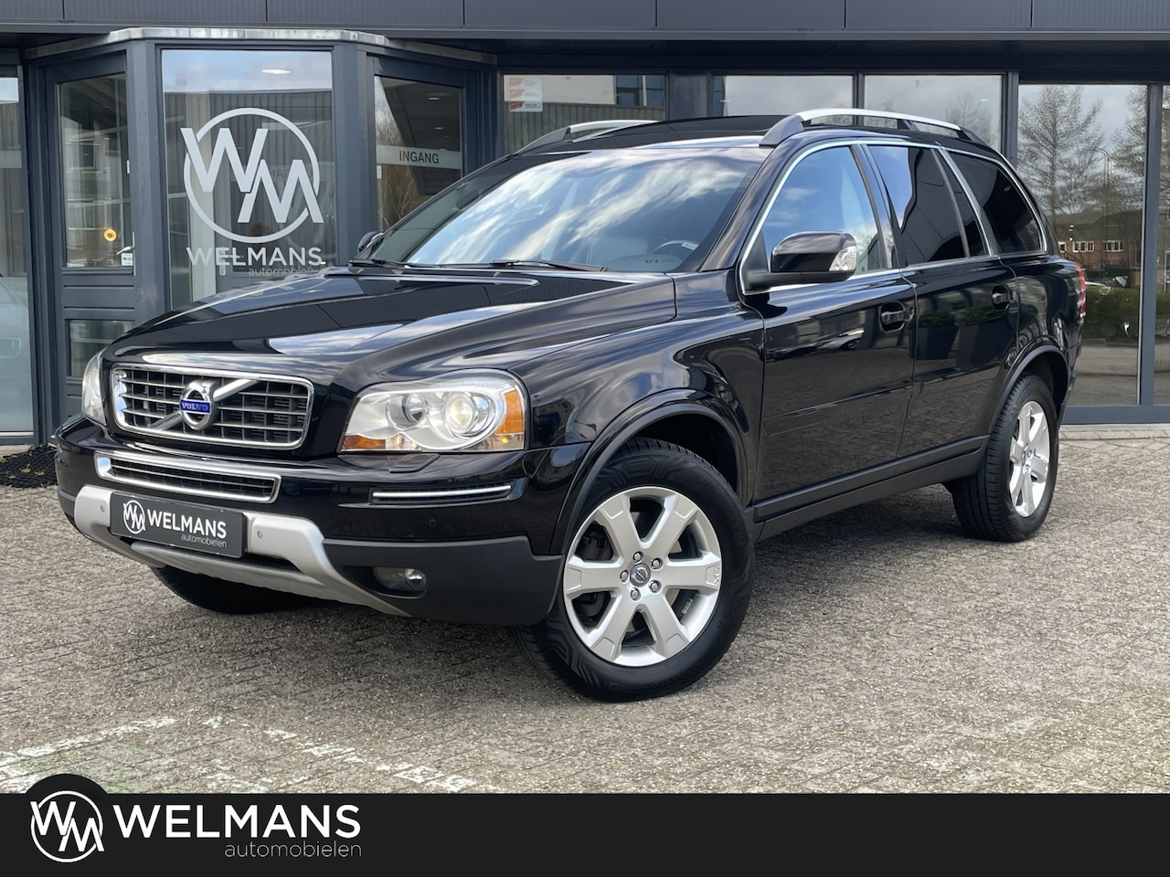 Volvo XC90 - 3.2 AWD Executive 7p Schuifdak l Carplay l Trekhaak - AutoWereld.nl