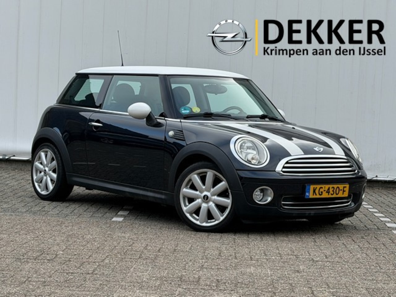 MINI 3-Deurs - 1.6 Cooper met APK, 17inch, Koude-Airco! - AutoWereld.nl