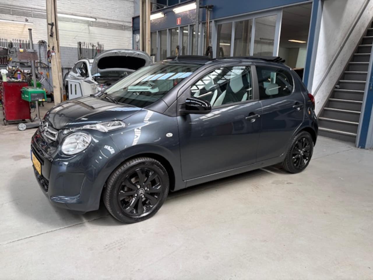 Citroën C1 - 1.0 VTi Airscape 72PK 5D Shine | Apple carplay / Android auto | Lm velgen | Camera | Airco - AutoWereld.nl