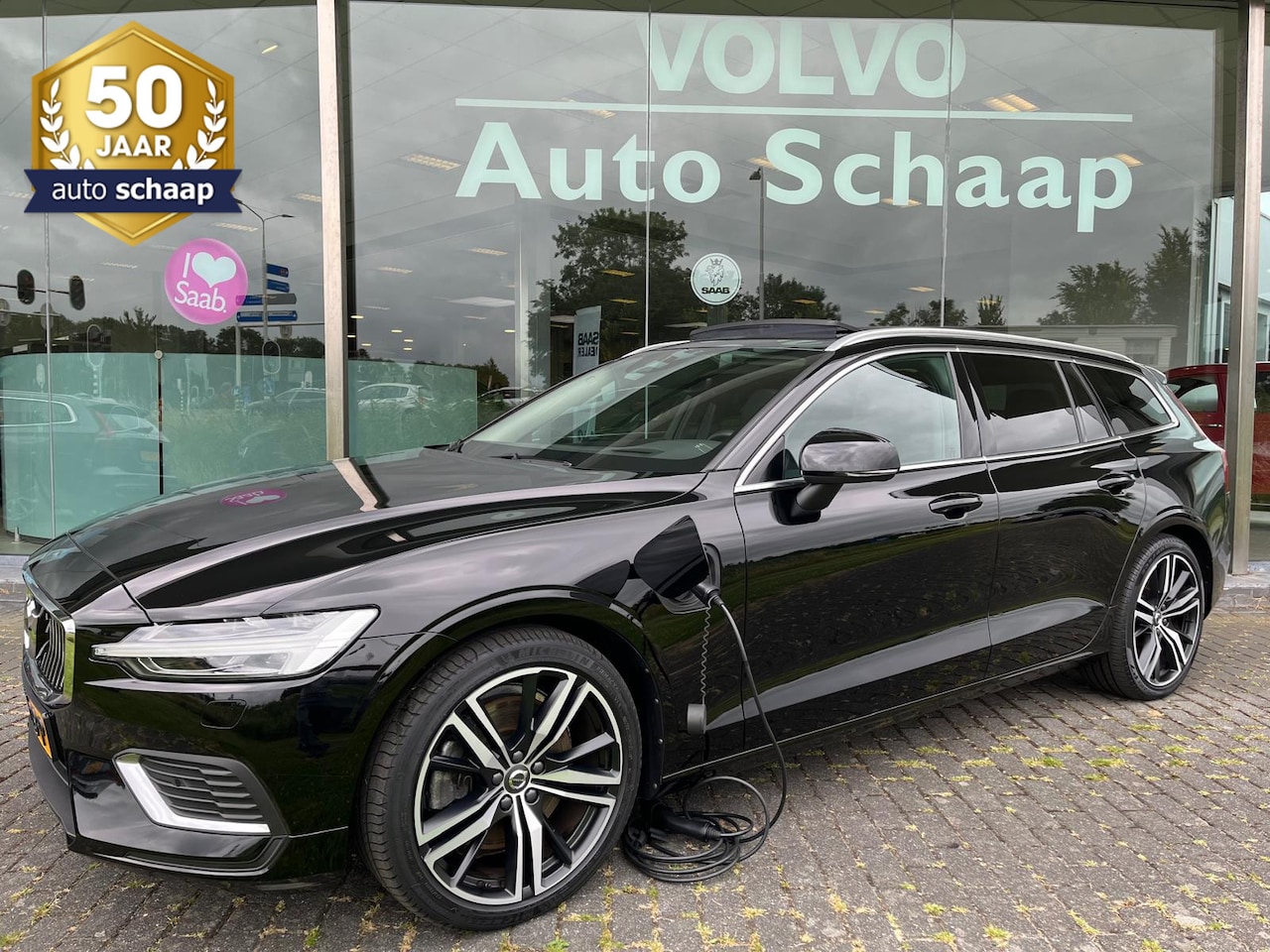 Volvo V60 - 2.0 T6 Recharge AWD Inscription | Rijklaar incl 12 mnd Bovag | Harman/Kardon audio Panoram - AutoWereld.nl