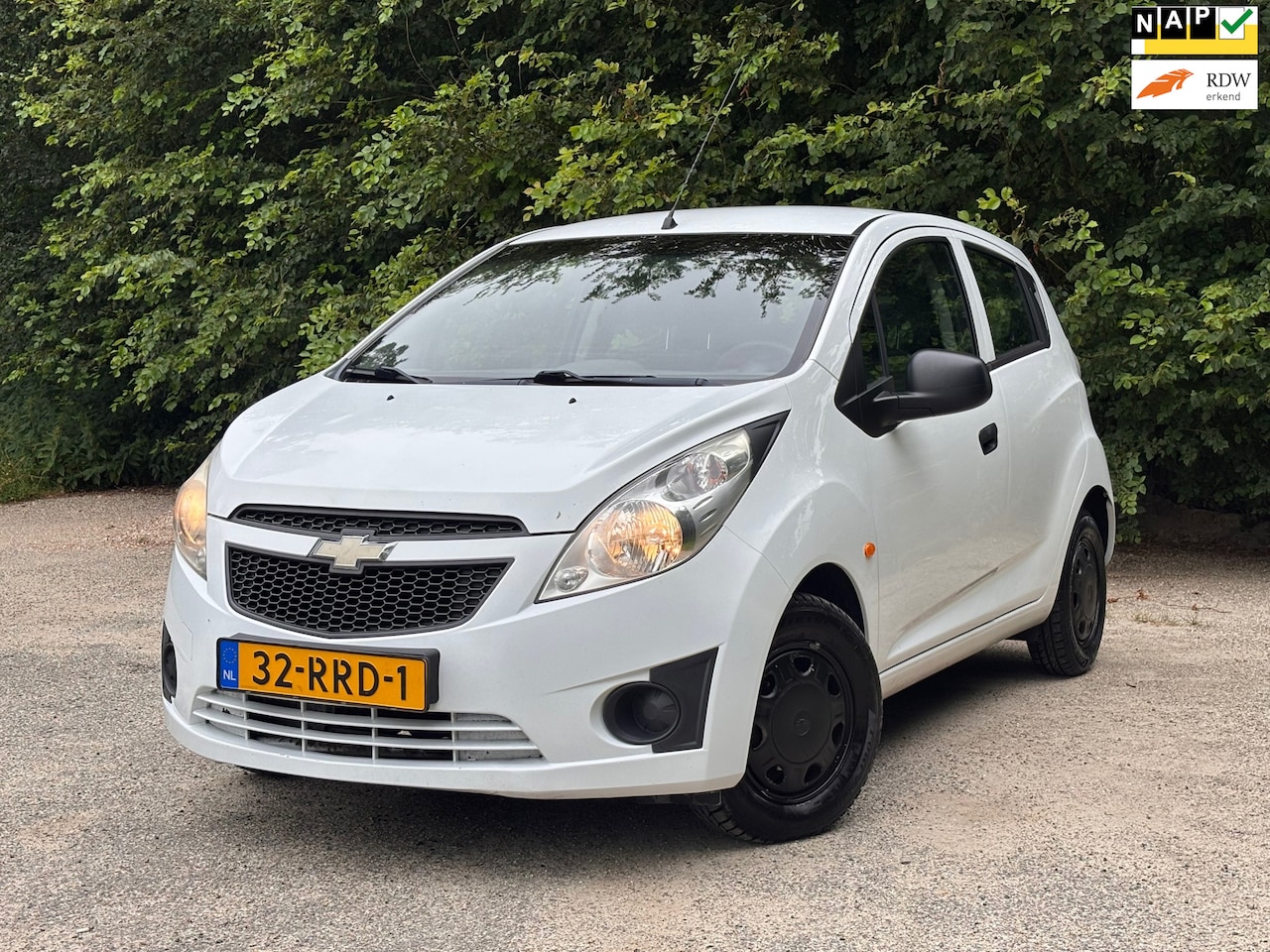 Chevrolet Spark - 1.0 16V LE | "180.000 " KM + Nette auto Nu € 1.975,- !!! - AutoWereld.nl