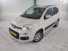 Fiat Panda - 0.9 TwinAir Lounge, Automaat, Trekhaak, Parkeersensoren