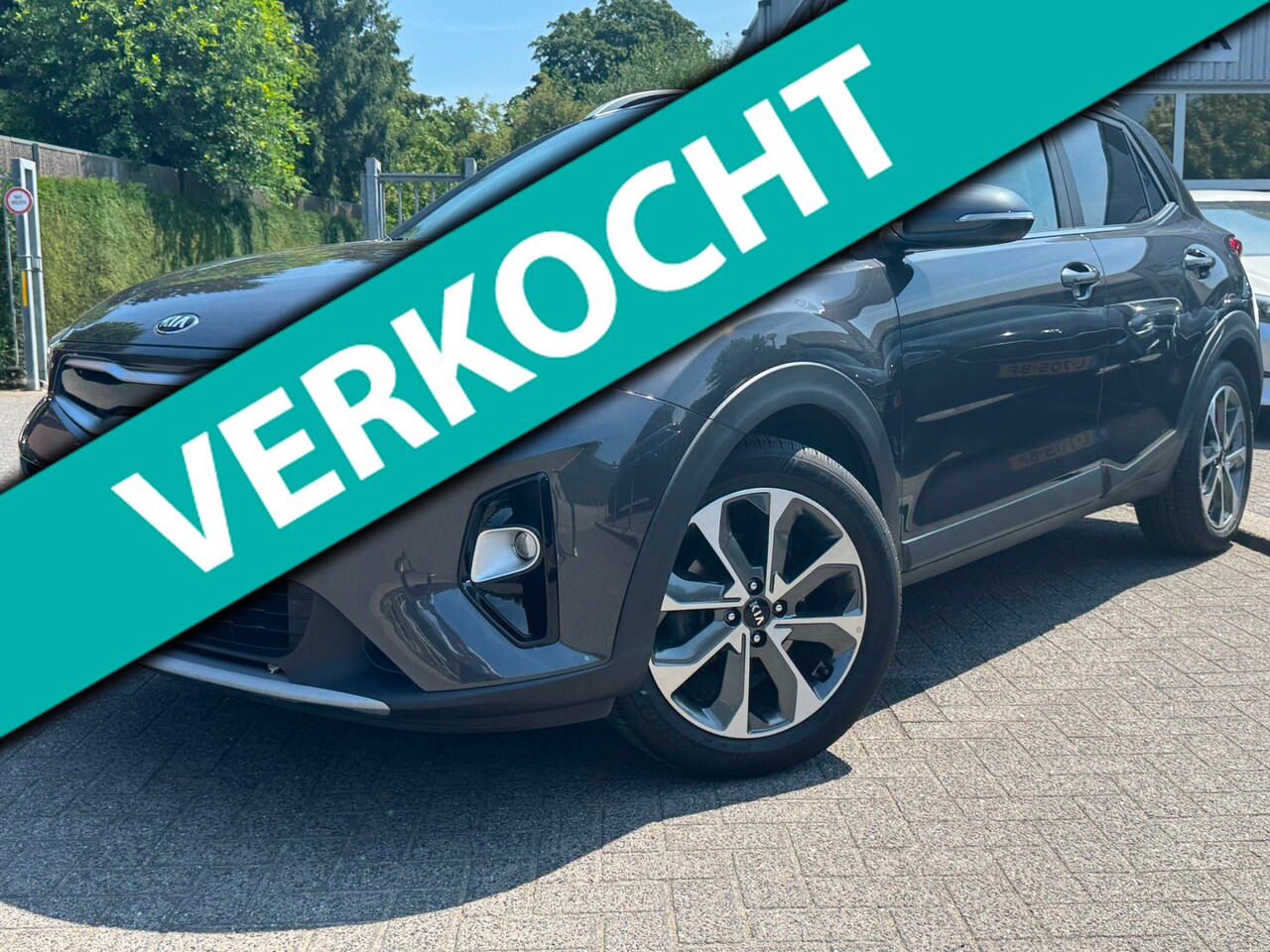 Kia Stonic - 1.4 MPi | Trekhaak | Stuurverwarming | Stoelverwarming | Cruise Control | Climate Control - AutoWereld.nl