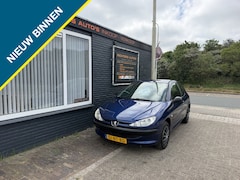 Peugeot 206 - 1.1 Pop' Art apk 6-27‼️