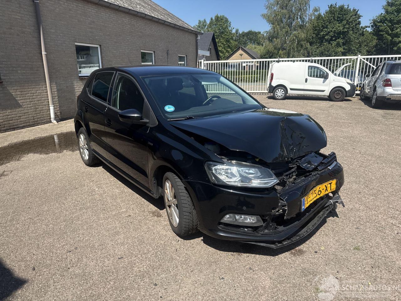 Volkswagen Polo - 1.2 TSI Highline REST BPM €300,-!!! - AutoWereld.nl