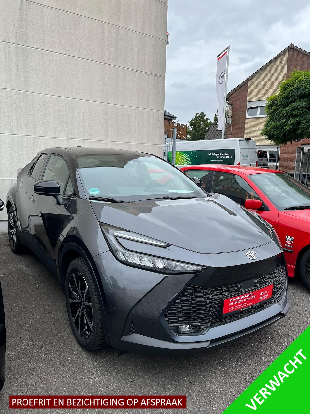 Toyota C-HR - 2.0 Plug-in Hybrid 220 Dynamic 1e Eigenaar | BTW | Fabrieks Garantie | Winterpakket | Came - AutoWereld.nl
