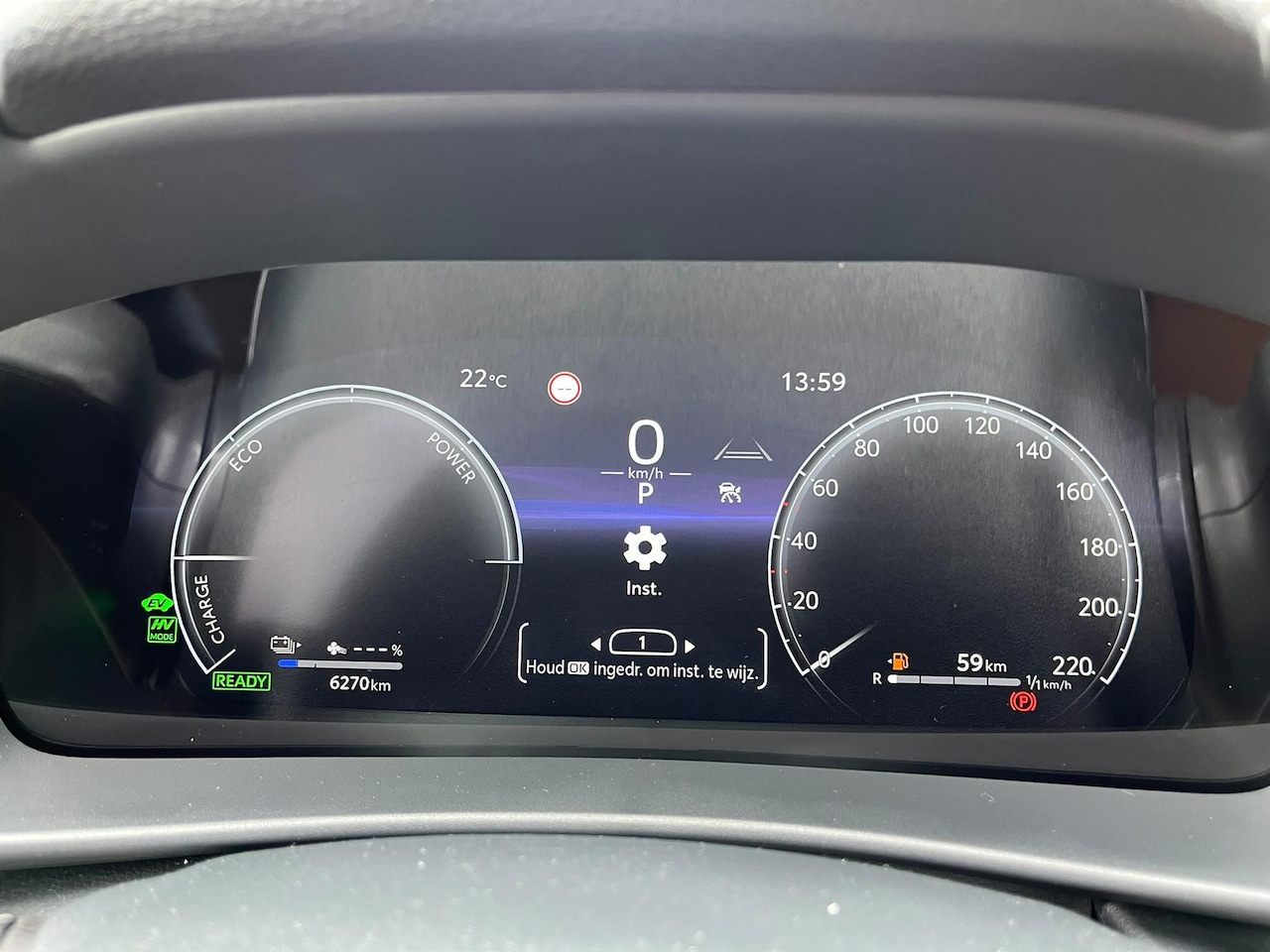 Toyota C-HR - 2.0 Plug-in Hybrid 220 Dynamic 1e Eigenaar | BTW | Fabrieks Garantie | Winterpakket | Came - AutoWereld.nl