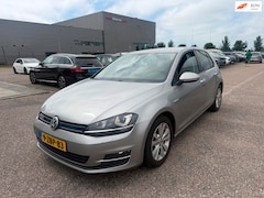 Volkswagen Golf - 1.6 TDI Highline 5drs. Navi Camera Cruise Clima