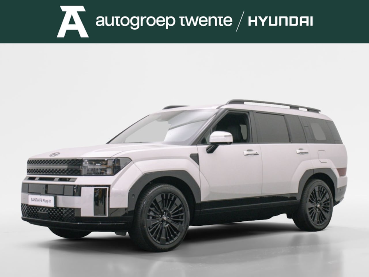 Hyundai Santa Fe - 1.6 T-GDI PHEV BlackLine 6persoons | Private lease 1.249 p.m. - AutoWereld.nl