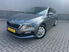 Skoda Scala - 1.0 TSi Business Edition+Alle opties+elec trekh