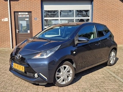 Toyota Aygo - 1.0 VVT-i x-sport 5-Drs Airco Navi NL-auto / 1e-Eig. Camera L.m.v. Dealer OH