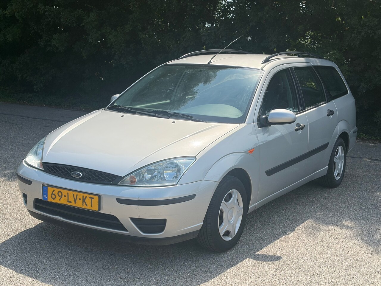 Ford Focus Wagon - 1.6-16V Centennial Airco! APK 1-2027! 2003! - AutoWereld.nl