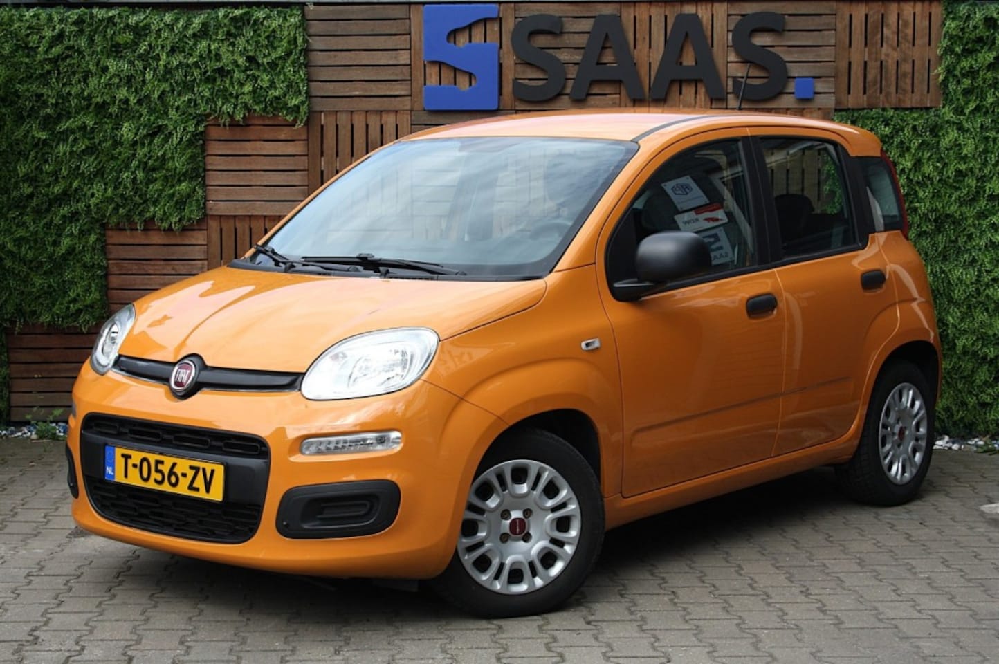 Fiat Panda - 1.0 Hybrid / Airco / Elektr. ramen / Lage Km stand - AutoWereld.nl