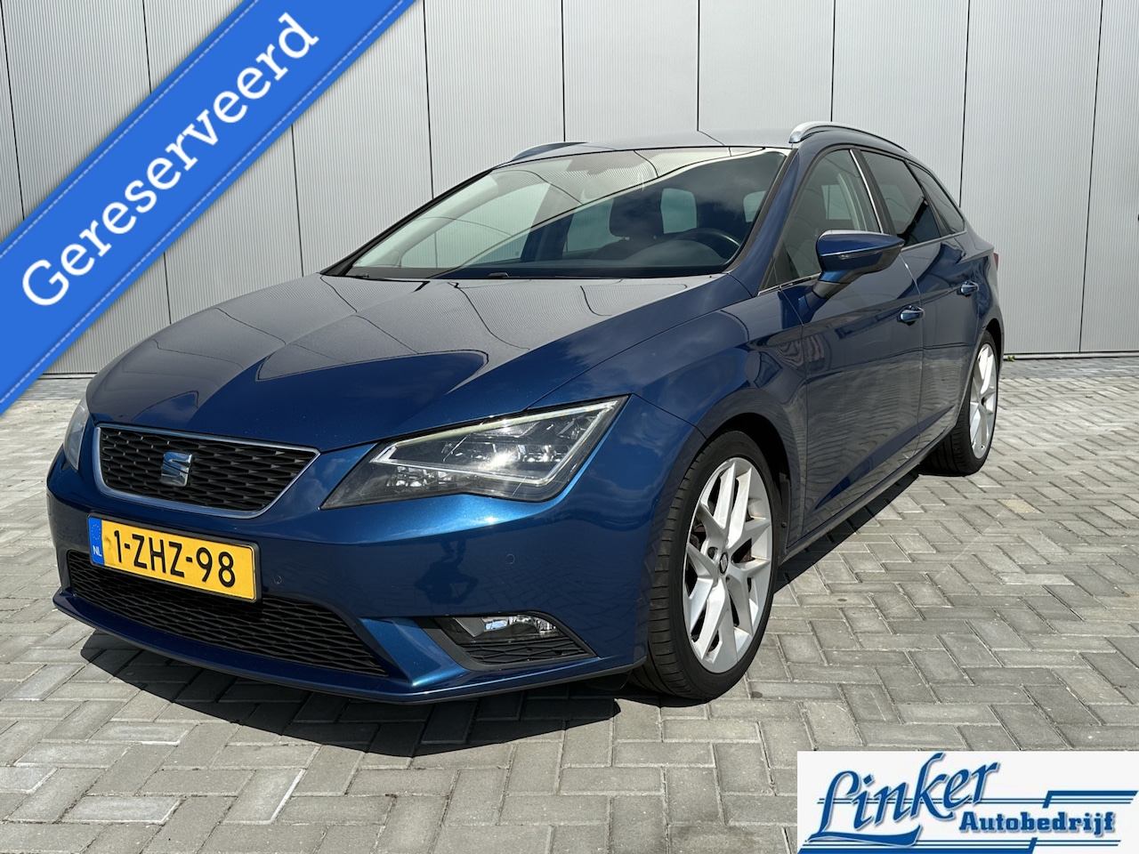 SEAT Leon ST - 1.6 TDI Ecomotive Lease Sport - NL-AUTO TREKH LM VELGEN - AutoWereld.nl
