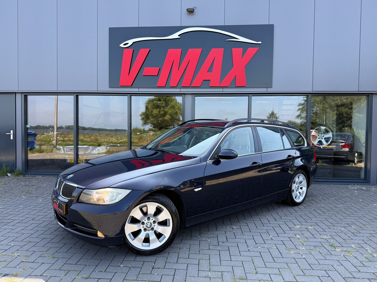 BMW 3-serie Touring - 325XI 3.0 Leder Memory Sportinterieur Navi Prof - AutoWereld.nl