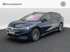 Volkswagen ID.7 - Limited Edition Plus 86 kWh 286 PK | Trekhaak | 20 Inch | Head-Up Display | Elektrisch ver