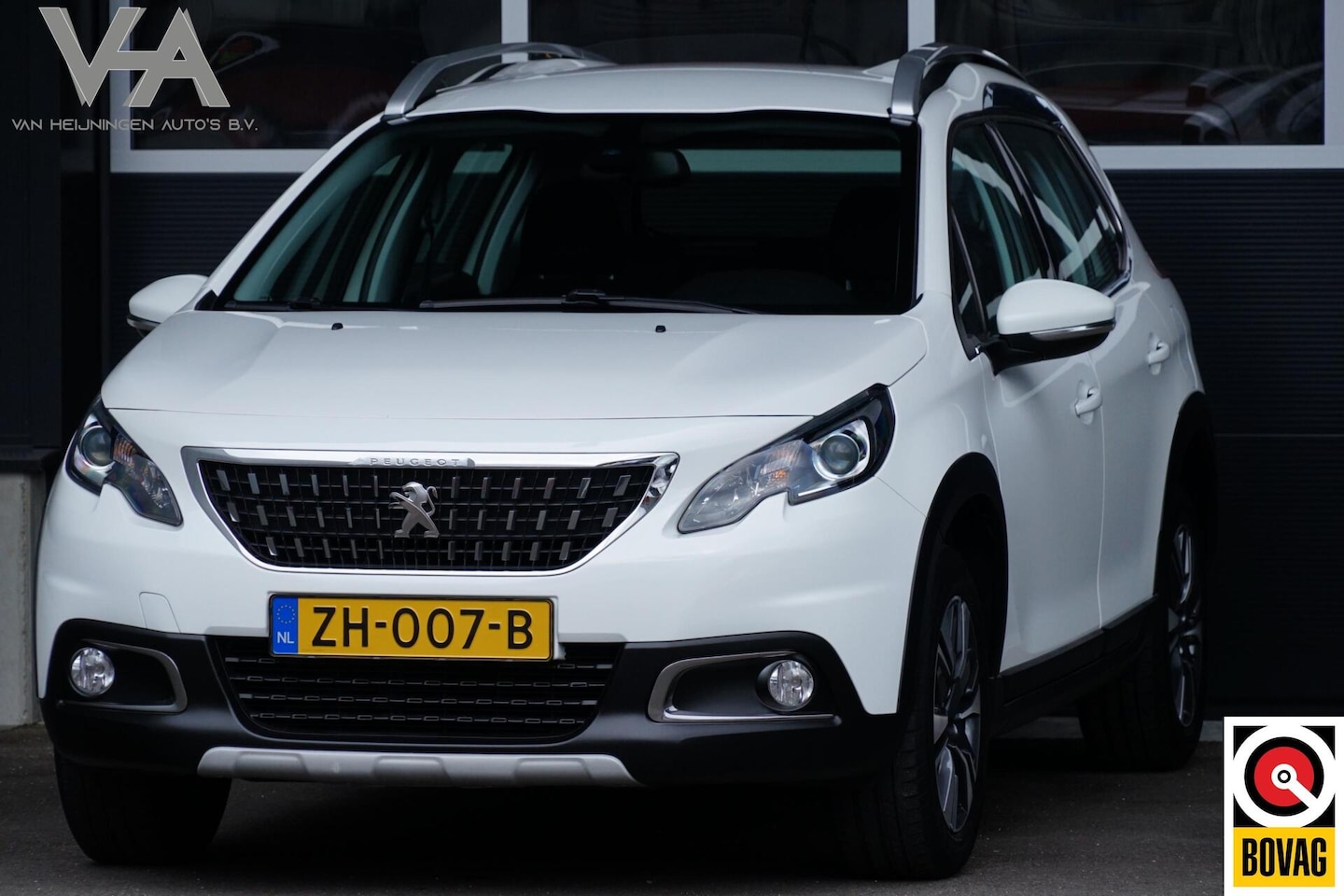 Peugeot 2008 - 1.2 PureTech Allure 1.2 PureTech Allure, NL, CarPlay, cam. nw dis. - AutoWereld.nl