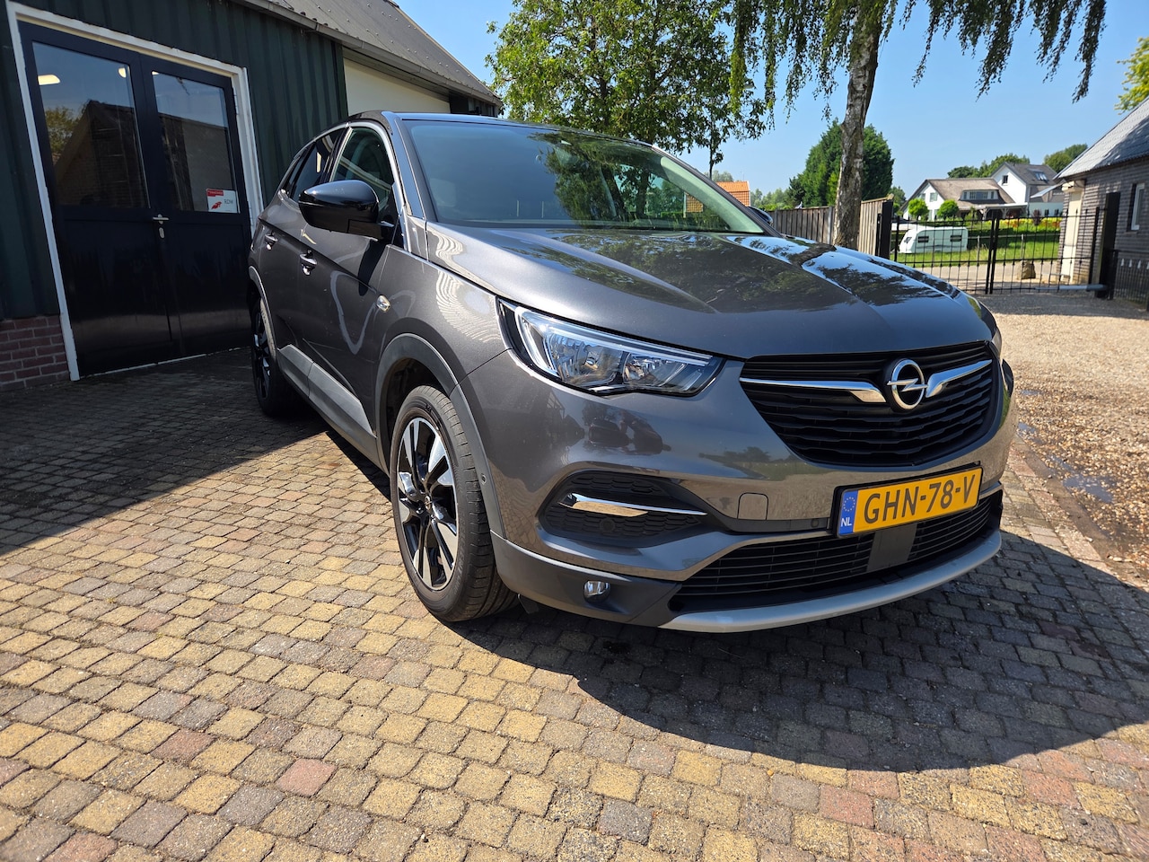 Opel Grandland X - 1.2 Turbo Innovation - AutoWereld.nl