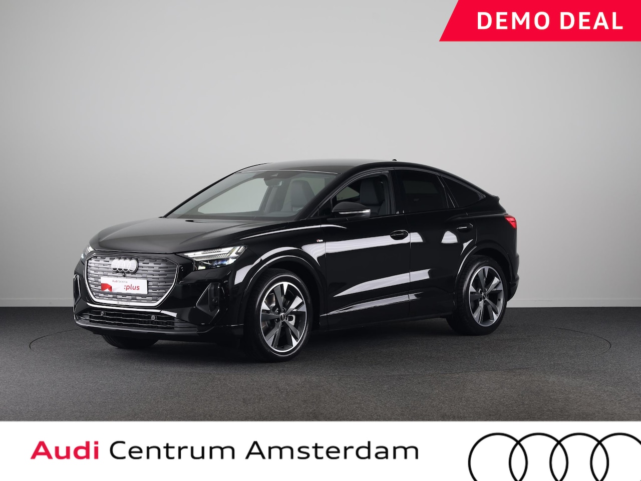 Audi Q4 Sportback e-tron - 45 quattro S Edition Competition 82 kWh 286pk | Navigatie | 20 inch lichtmetalen velgen | - AutoWereld.nl