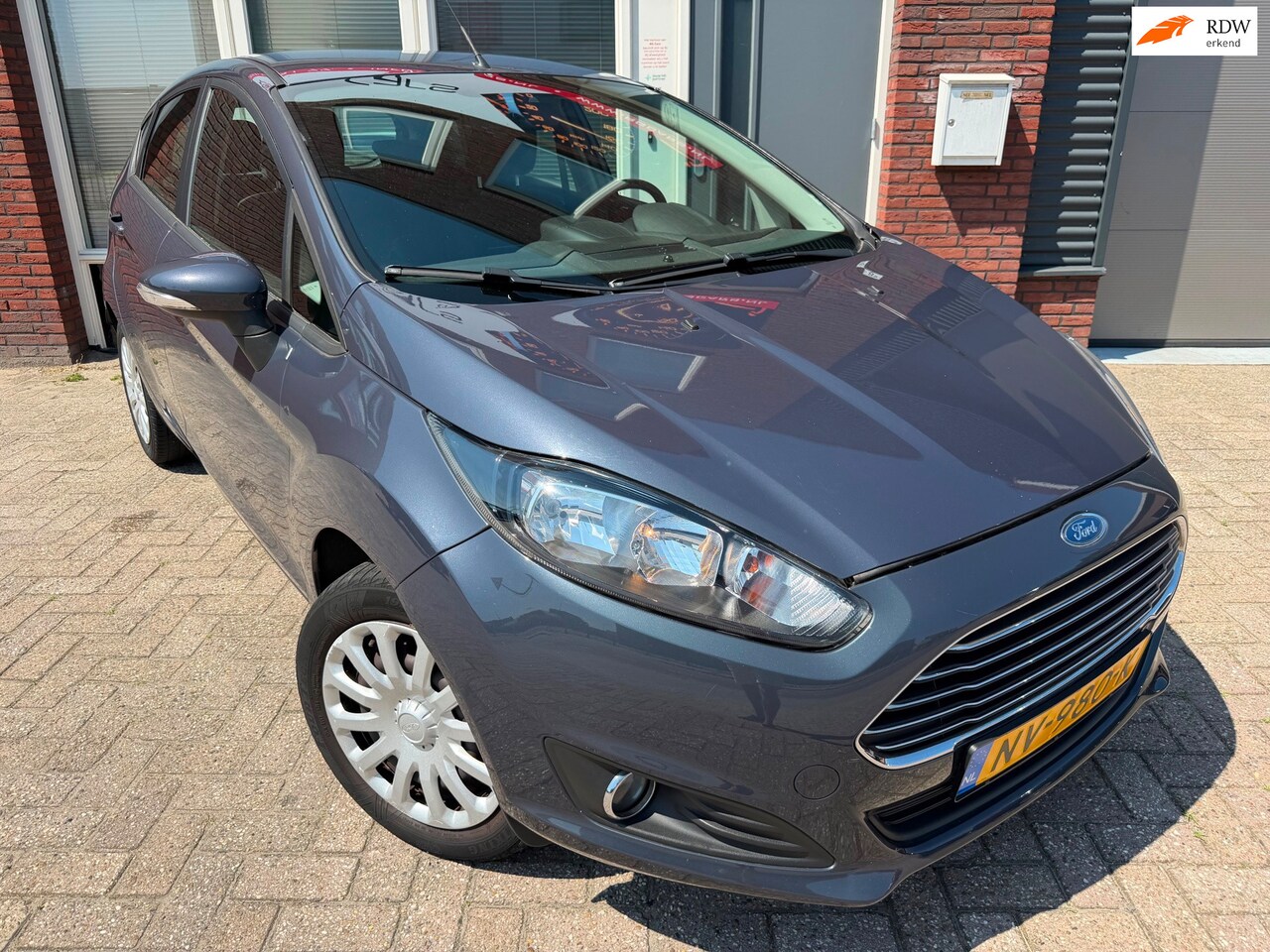 Ford Fiesta - 1.0 Style / Navi / Airco / Stoelverw / 5DRS - AutoWereld.nl