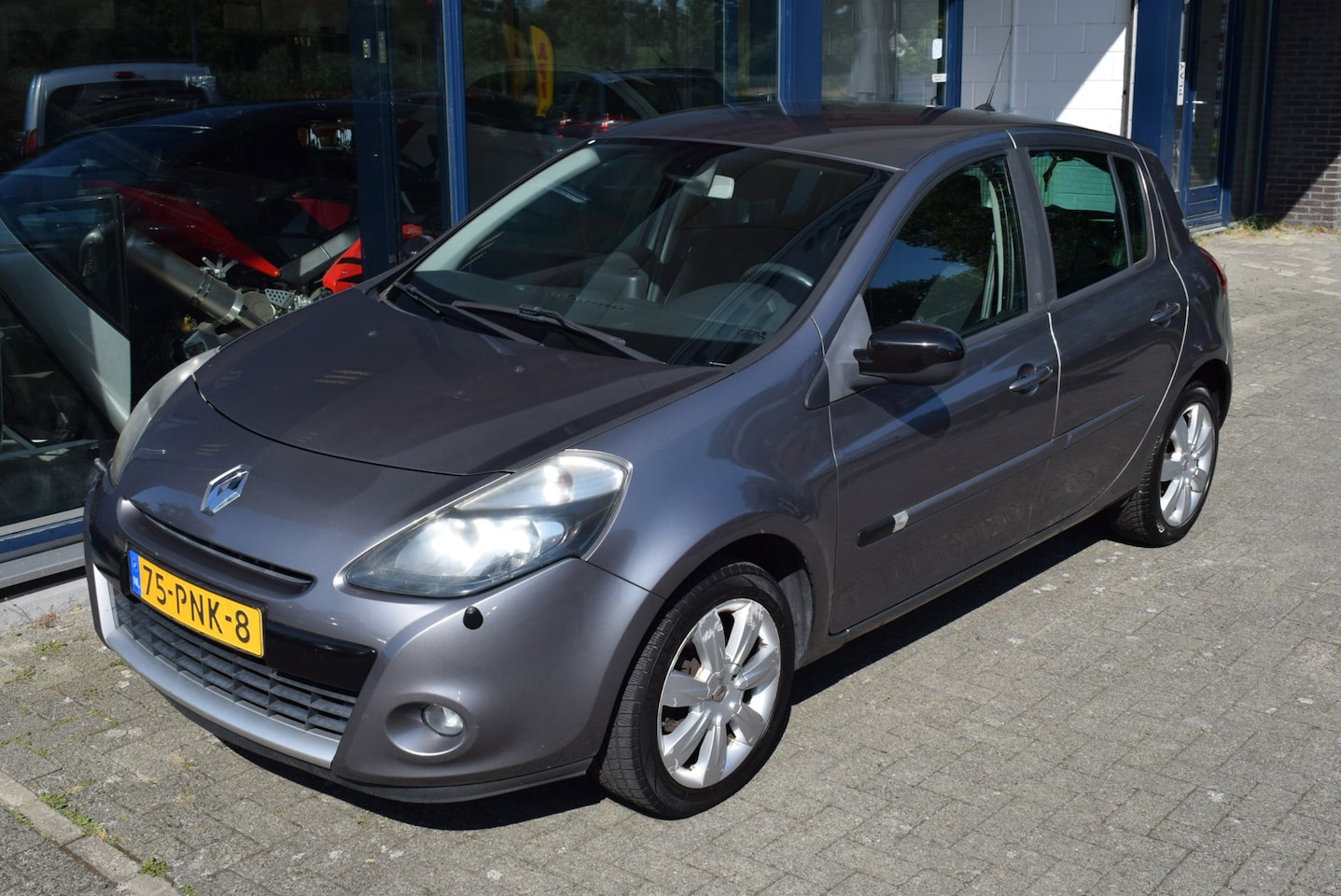 Renault Clio - 1.2 TCe 20th Anniversary 1.2 TCe 20th Anniversary - AutoWereld.nl