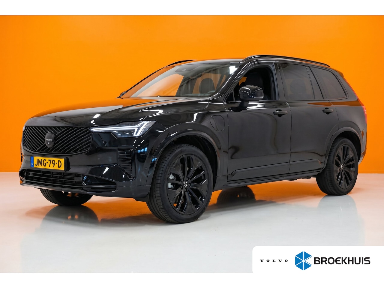 Volvo XC90 - T8 Ultra Dark | B&W | Massage | Luchtvering | Trekhaak | - AutoWereld.nl