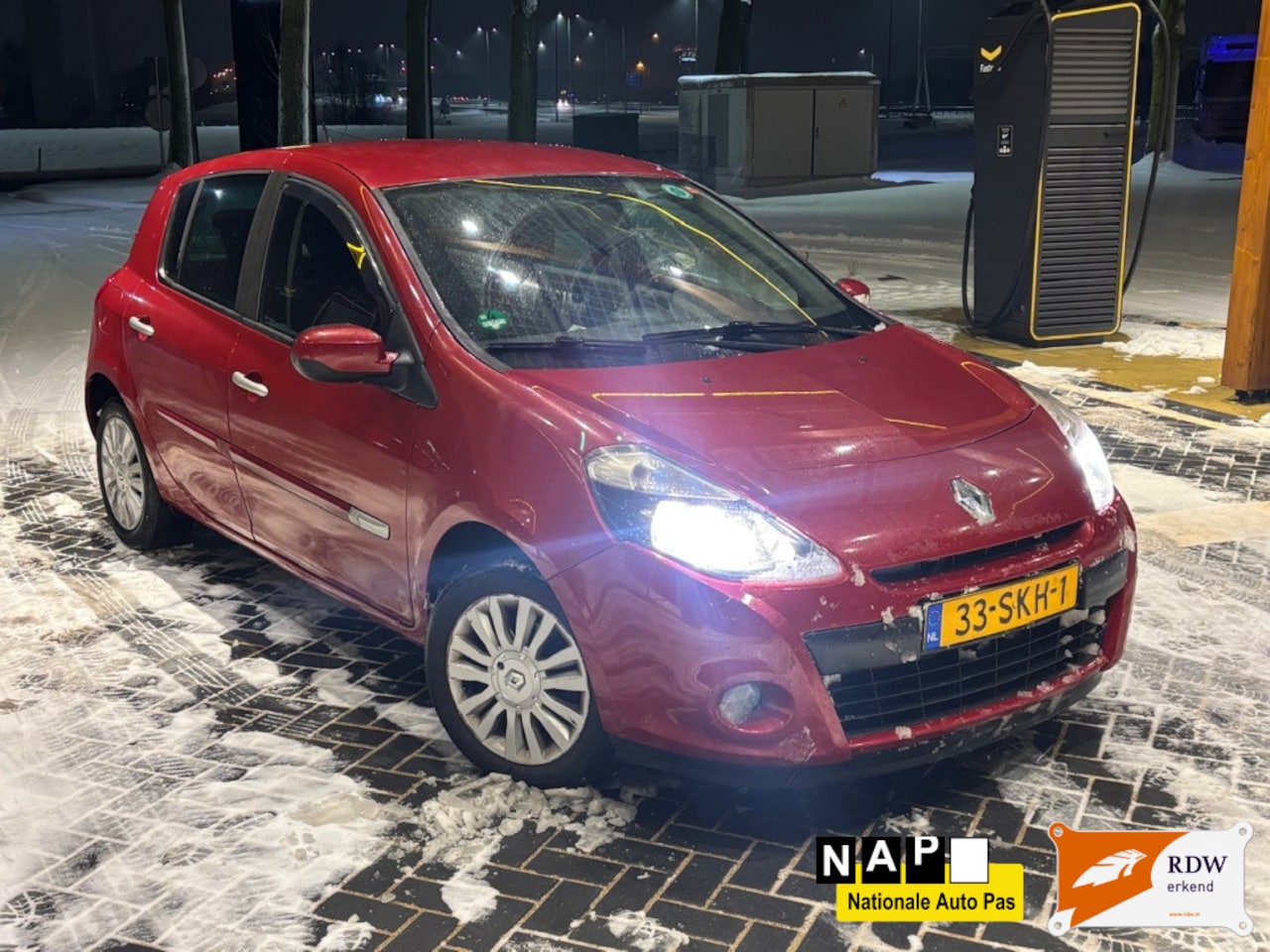 Renault Clio - 1.5 dCi Parissiene / CRUISE / AIRCO / TOPCAR - AutoWereld.nl