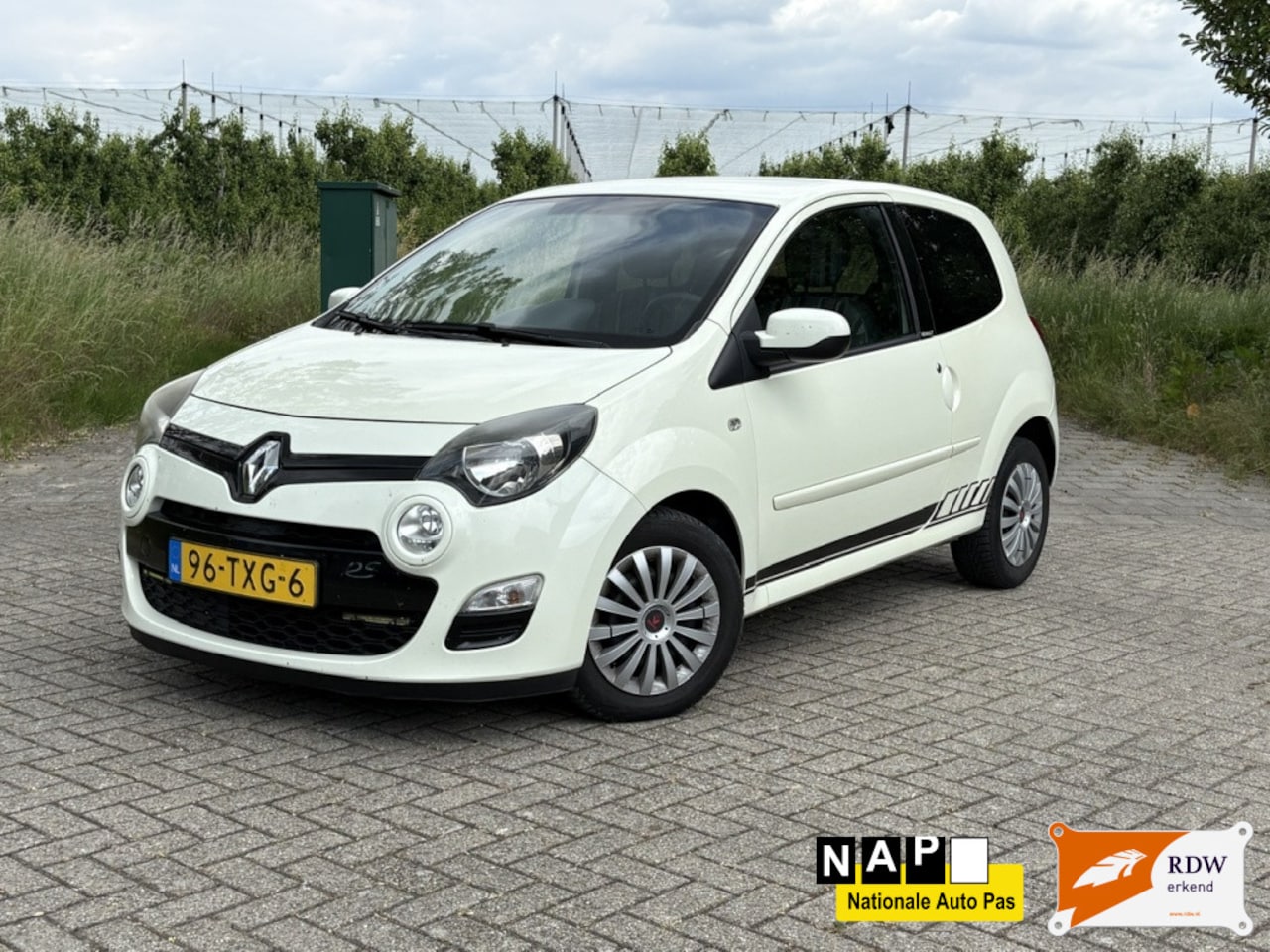 Renault Twingo - 1.5 dCi Dynamique / Cruise / Airco - AutoWereld.nl