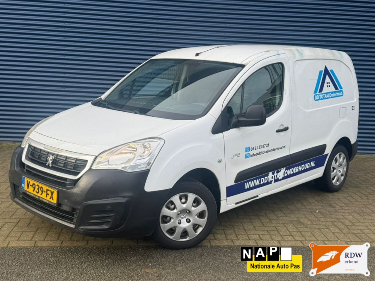 Peugeot Partner - 120 1.6 BlueHDi L1 Pro / Carplay / Airco - AutoWereld.nl