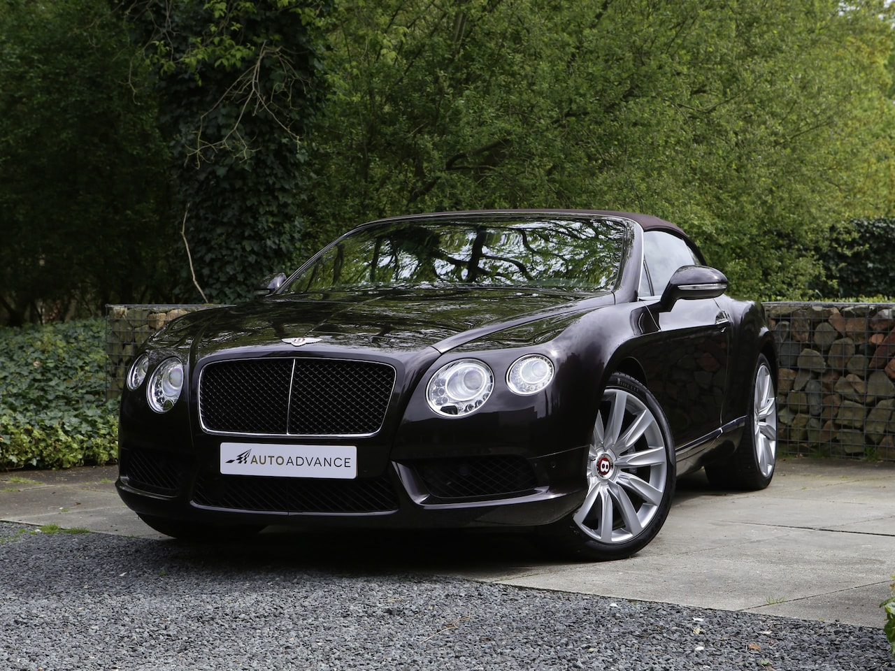 Bentley Continental GTC - 4.0 V8 Mulliner 4.0 V8 Mulliner - AutoWereld.nl