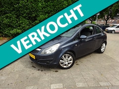 Opel Corsa - 1.2-16V Essentia MET JAAR APK