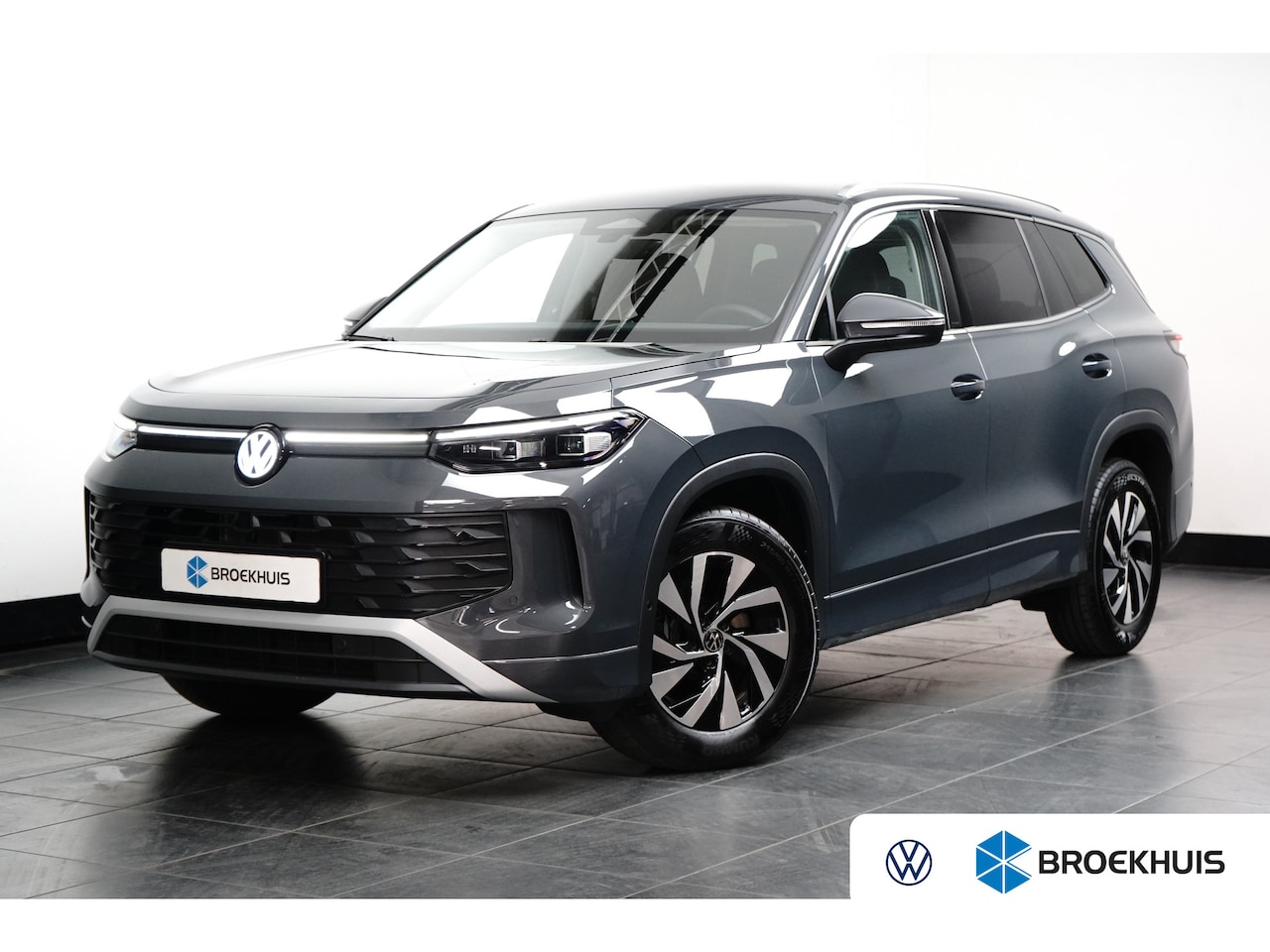 Volkswagen Tayron - 1.5 eTSI Life Edition 7p | Camera | Stoelverw + Stuur verw. | Navi By app | Climate Contro - AutoWereld.nl
