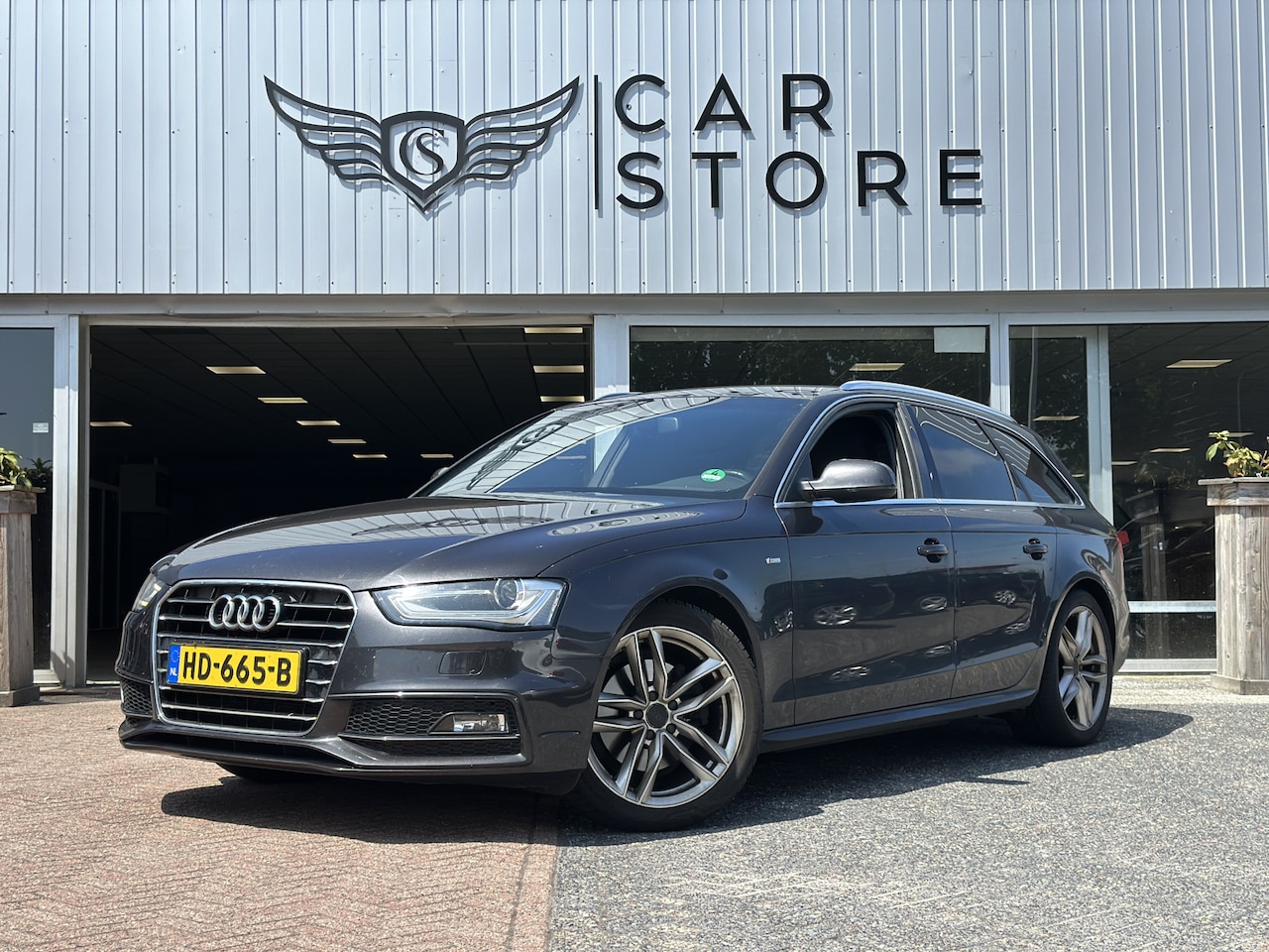 Audi A4 Avant - 2.0 TDI ultra Advance Sport |B&O|S-LINE|TREKHAAK|LM VELGEN 17''|CRUISE - AutoWereld.nl