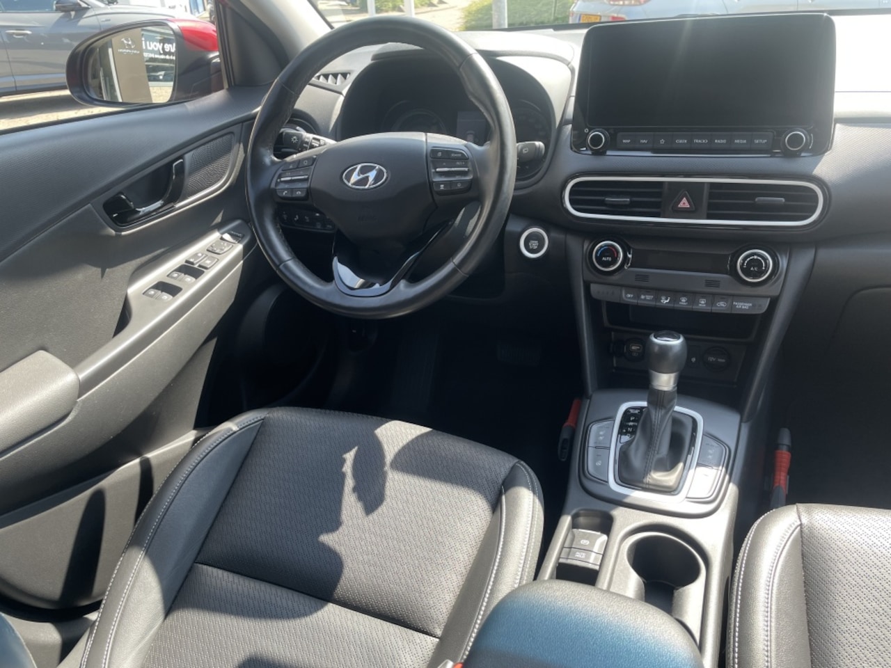 Hyundai Kona - 1.6 GDI HEV Premium / Trekhaak*RIJKLAARPRIJS*