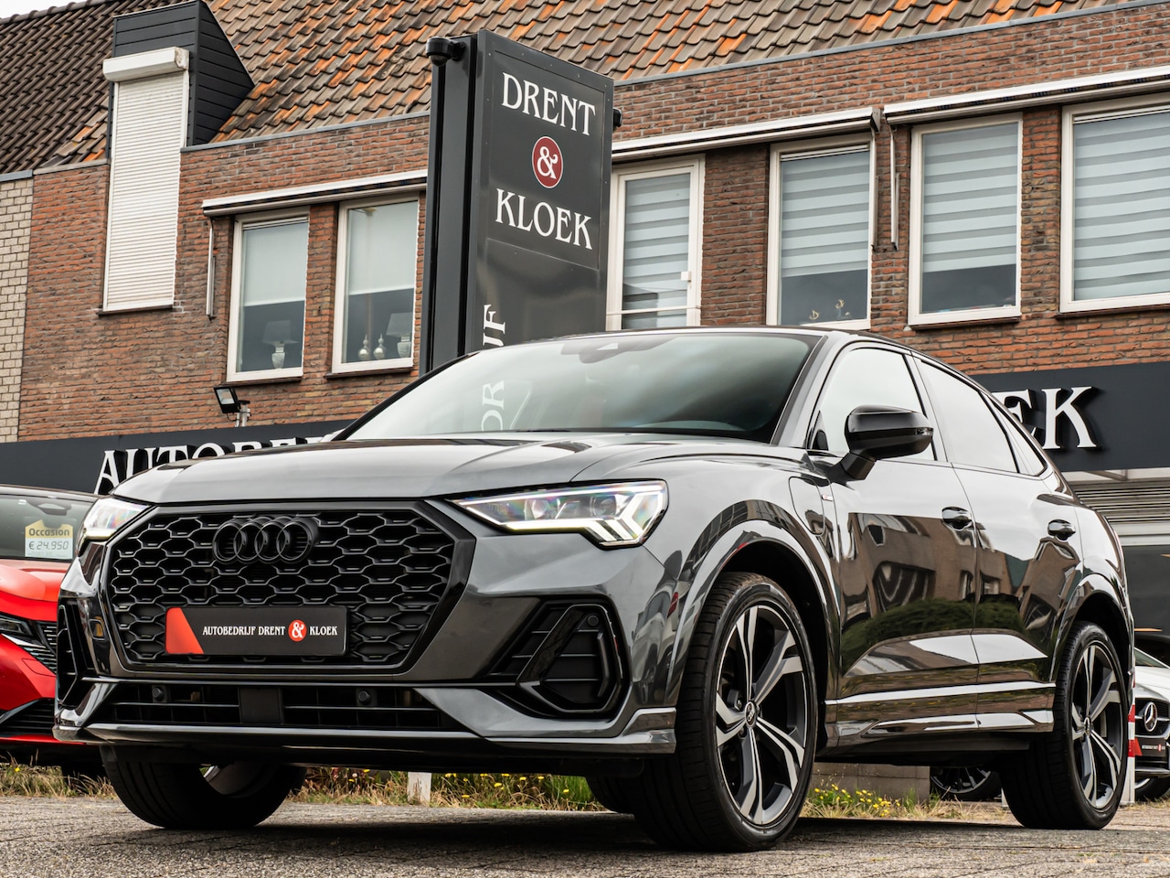 Audi Q3 Sportback - 45 TFSI e S Edition 20 INCH BLACK OPTIC FULL LED VIRTUAL DASH STOELVERW - AutoWereld.nl