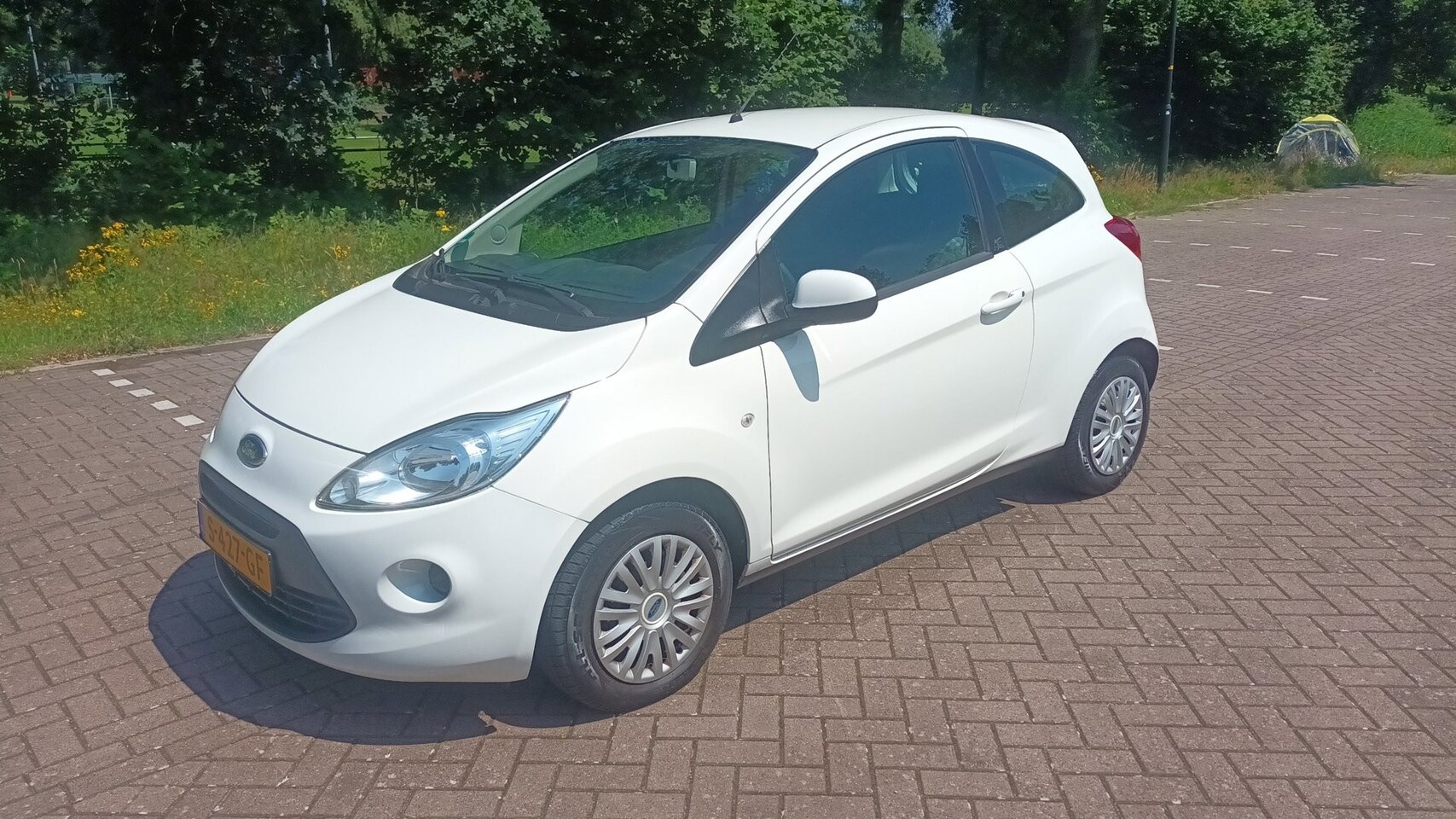 Ford Ka - 1.2 Airco / Nieuwe apk - AutoWereld.nl