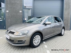 Volkswagen Golf - 1.2 TSI Trendline|5drs|Navi|Clima|Pdc|Stoelverwarming