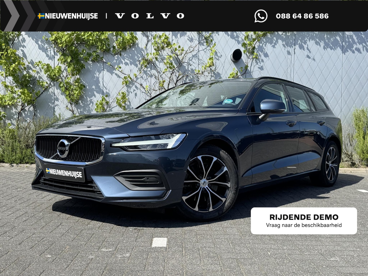 Volvo V60 - 2.0 B3 Essential Edition | Cruise Control | Navigatie | Apple CarPlay & Android Auto | Par - AutoWereld.nl