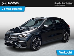 Mercedes-Benz GLA-Klasse - 180 AMG Line | Premium Plus | Panoramadak | Night Pakket | Trekhaak | Burmester | 360° Cam
