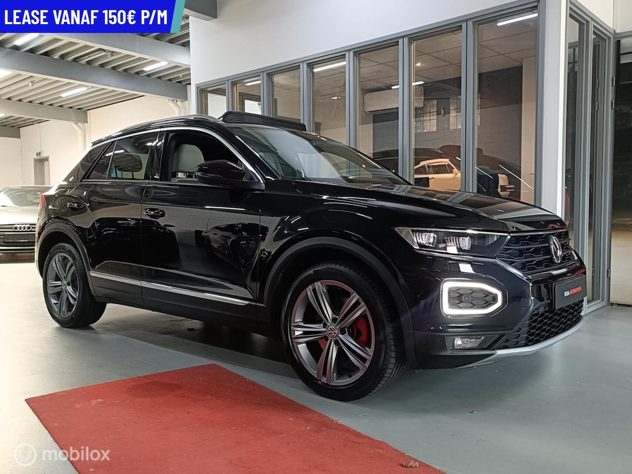 Volkswagen T-Roc - 2.0 TSI DSG 190 PK 4DRIVE Pano Virtual Leer LED 19” NW APK VEEL OPTIES - AutoWereld.nl