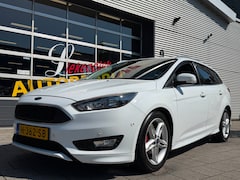 Ford Focus Wagon - 1.0 ST-Line - Navigatie I Sport pakket I Airco I PDC I Dealer onderhouden