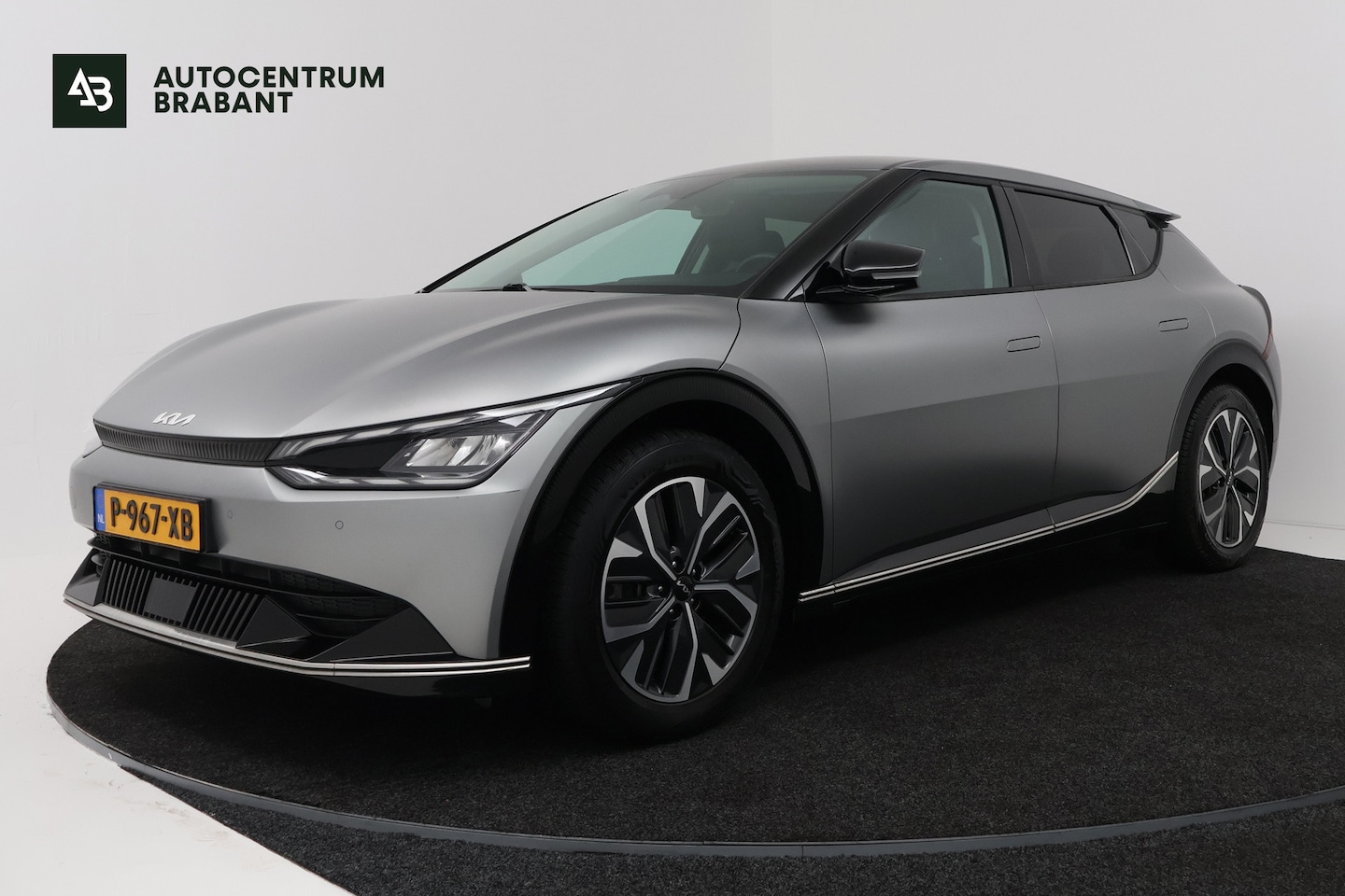 Kia EV6 - Plus 77.4 kWh (SOH 100%, TREKHAAK, CAMERA, STOELVENTILATIE, MERIDIAN AUDIO, STUUR-/STOELVE - AutoWereld.nl