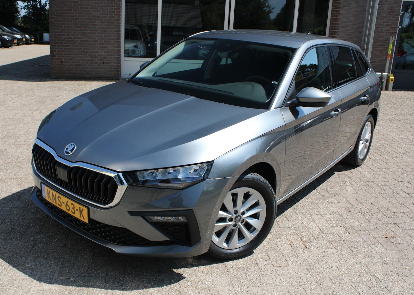 Skoda Scala - 1.0 TSI Carplay, Trekhaak, ACC, ECC, Keyless, Camera, Stoelverwarming, LED, Parkeersens. V - AutoWereld.nl