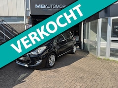 Hyundai ix20 - 1.4i i-Vision/Panoramadak/1JR APK/Trekhaak/Airco/Clima/NAP