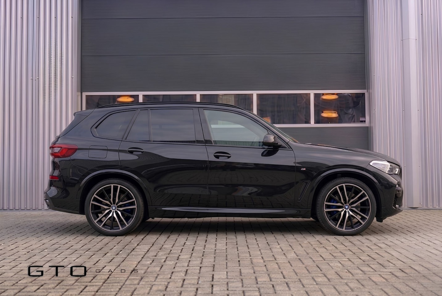 BMW X5 - xDrive45e High Executive | 360 Camera | Pano | Comfortstoelen | Trekhaak | Verwarmd Stuurw - AutoWereld.nl